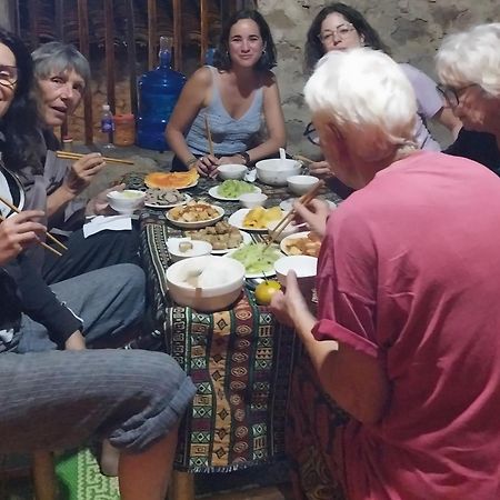 Trieu Hoan Homestay Каобанг Экстерьер фото