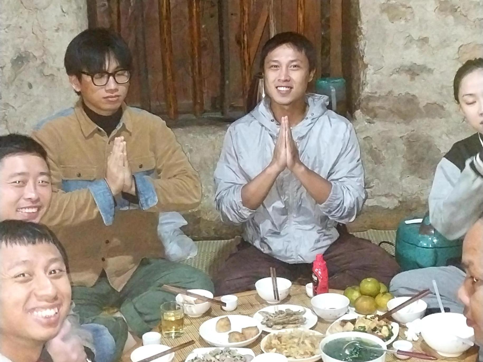 Trieu Hoan Homestay Каобанг Экстерьер фото