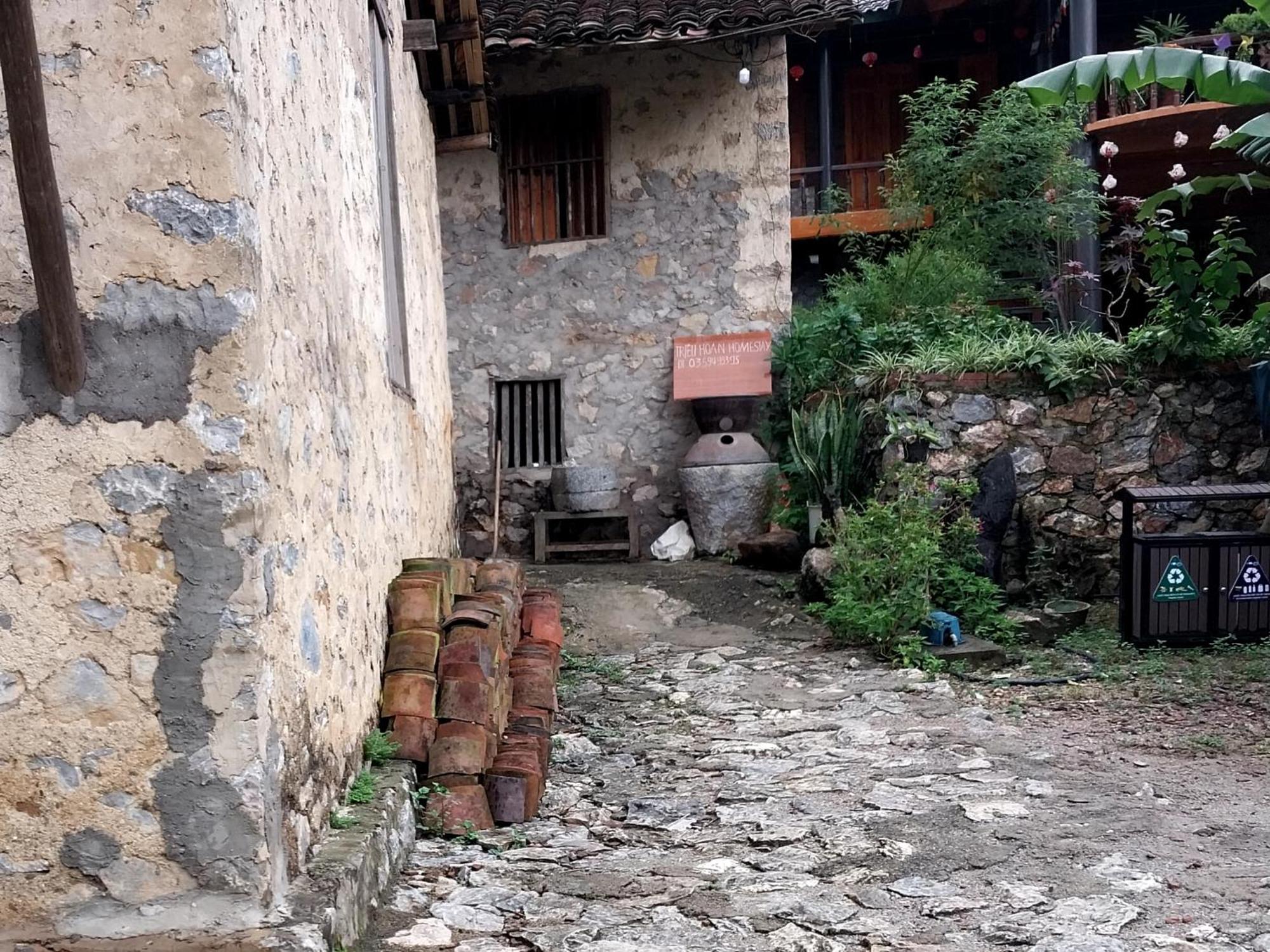 Trieu Hoan Homestay Каобанг Экстерьер фото